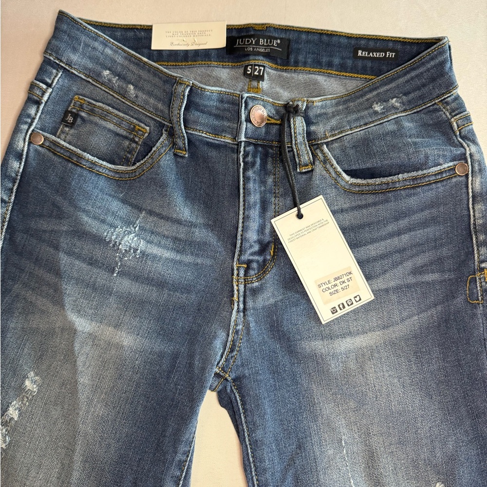 NWT Judy Blue Distressed Jeans Size 5/27 JB8271DK